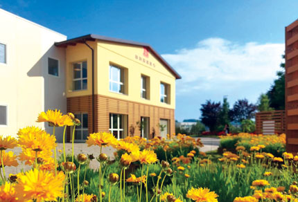 26-bg-img-430x292-BZ-01 26-bg-img-430x292-BZ-01